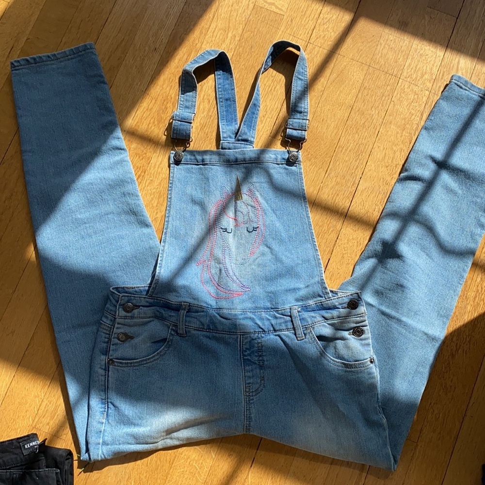 🕶️🦄Girls Blue denim unicorn overalls cat & jack 14/16 - Picture 4 of 6